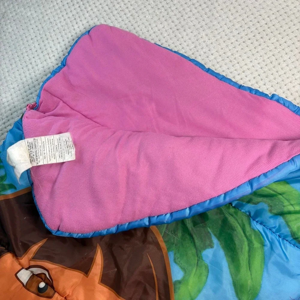 Vntg Dora Sleeping bag